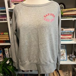 GAP sweatshirt XL